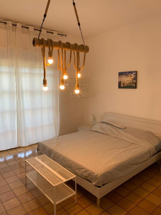 Nontiscordardime Apt Torre A Mare Exteriör bild