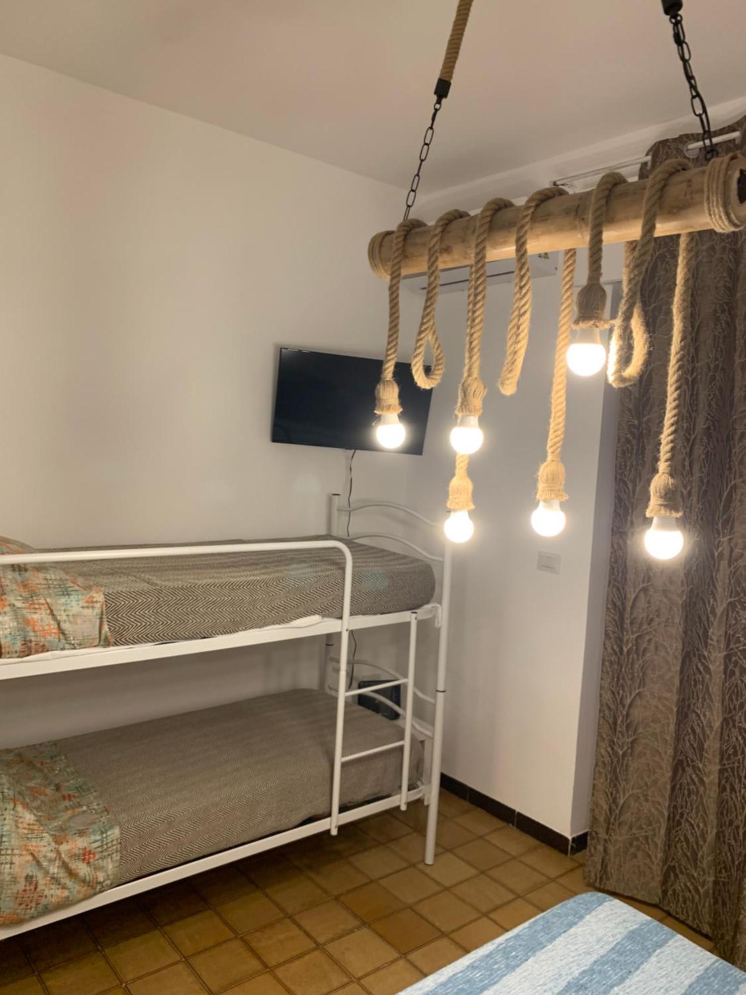 Nontiscordardime Apt Torre A Mare Exteriör bild